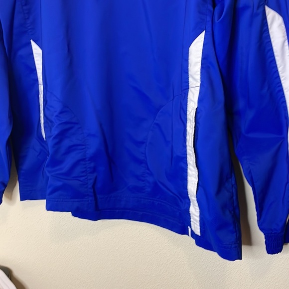 Under Armour Blue and White Loose Fit Pullover Size XL - Picture 3 of 5